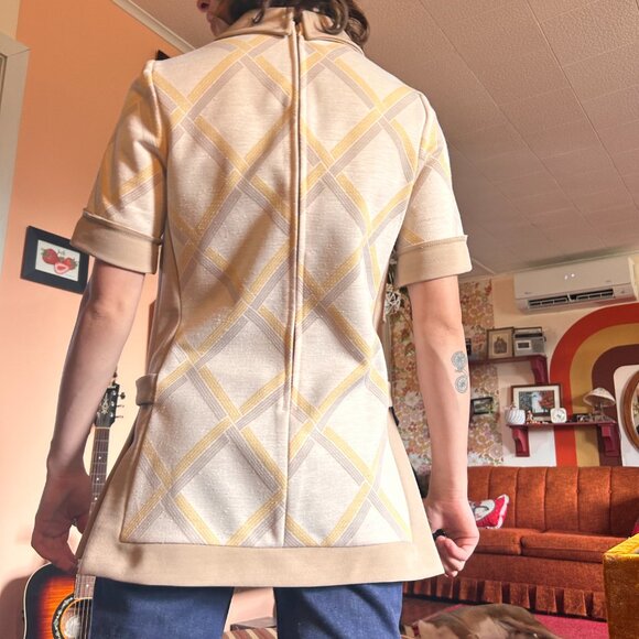 1960s MOD argyle print yellow and grey collared dagger collar short sleeved blou - Picture 4 of 10